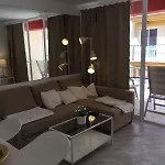 Seaside 2 Bedroom Spain Lägenhet *